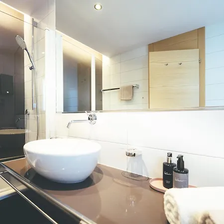 Apartment Quality Hosts Arlberg - Laerchenhof *