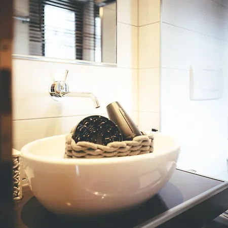 Quality Hosts Arlberg - Laerchenhof Apartment Sankt Anton am Arlberg