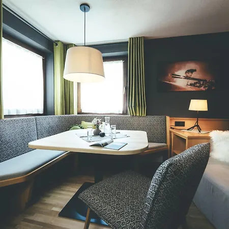 Quality Hosts Arlberg - Laerchenhof 圣安东阿尔贝格