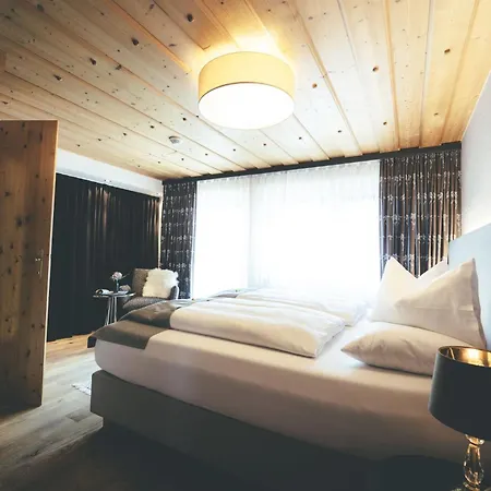 Quality Hosts Arlberg - Laerchenhof * Sankt Anton am Arlberg