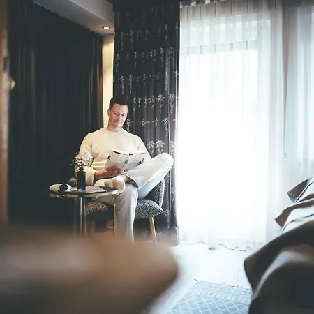 Quality Hosts Arlberg - Laerchenhof Apartamento Sankt Anton am Arlberg