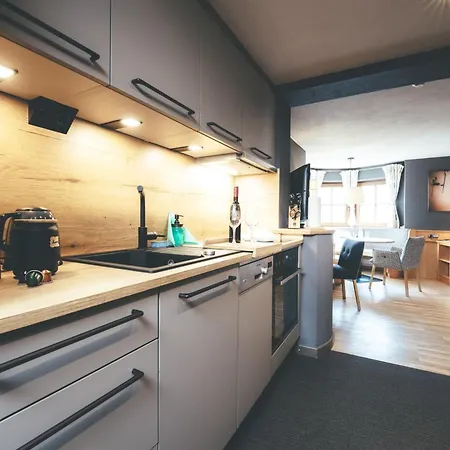 Quality Hosts Arlberg - Laerchenhof Apartment