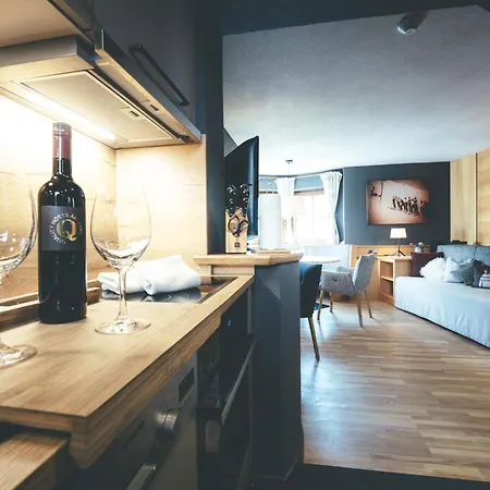 公寓 Quality Hosts Arlberg - Laerchenhof