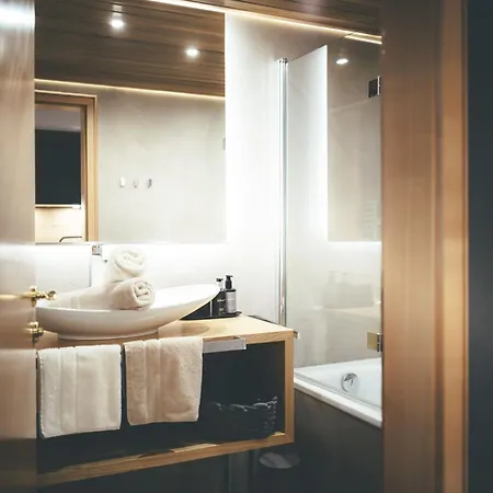 Quality Hosts Arlberg - Laerchenhof Apartamento Sankt Anton am Arlberg