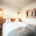Apartment Quality Hosts Arlberg - Laerchenhof Sankt Anton am Arlberg